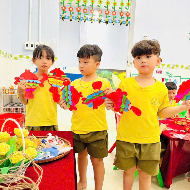 Đồng phục trường mầm non